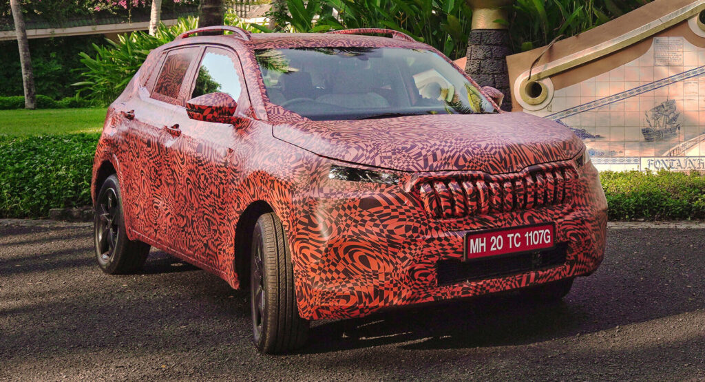 Skoda Kushaq Facelift 2025 front view with sleek grille and headlamps