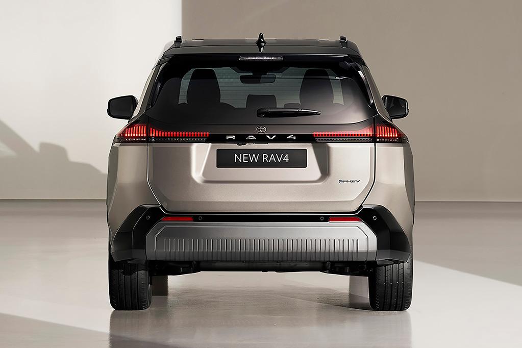 Toyota RAV4 Hybrid rear LED tail lights connected design