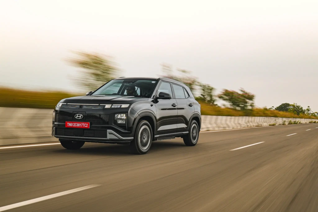 Close-up of Hyundai Creta Hybrid 2025 LED headlights and grille detailing